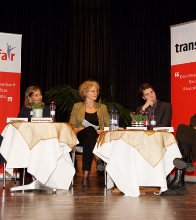 V.l.n.r.: Schlafforscher Albrecht Vorster, Arbeitspsychologin Barbara Baumgartner, Ley Lüthy von transfair, Open Water Swimmer Romano Mombelli und Pflegefachfrau Annyett König